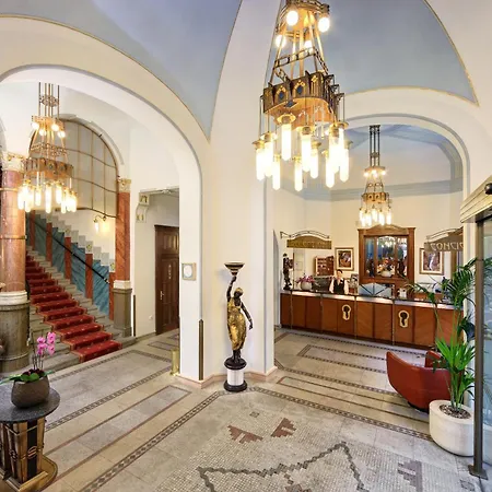 Hotel Paris Prague-2